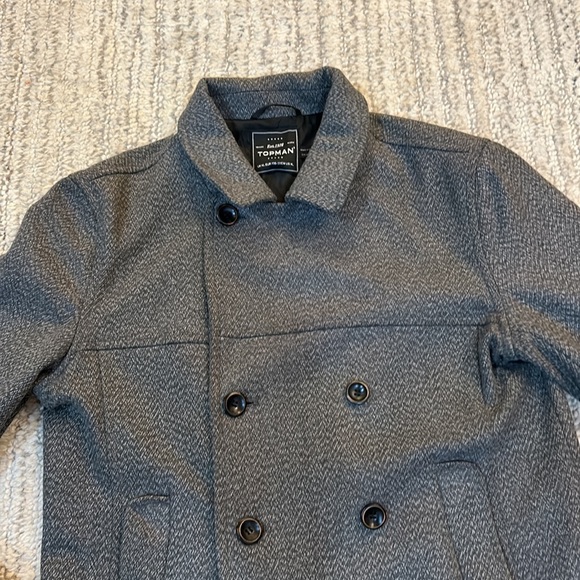 Gray with black buttons Pea coat jacket xl​​ - Picture 4 of 17